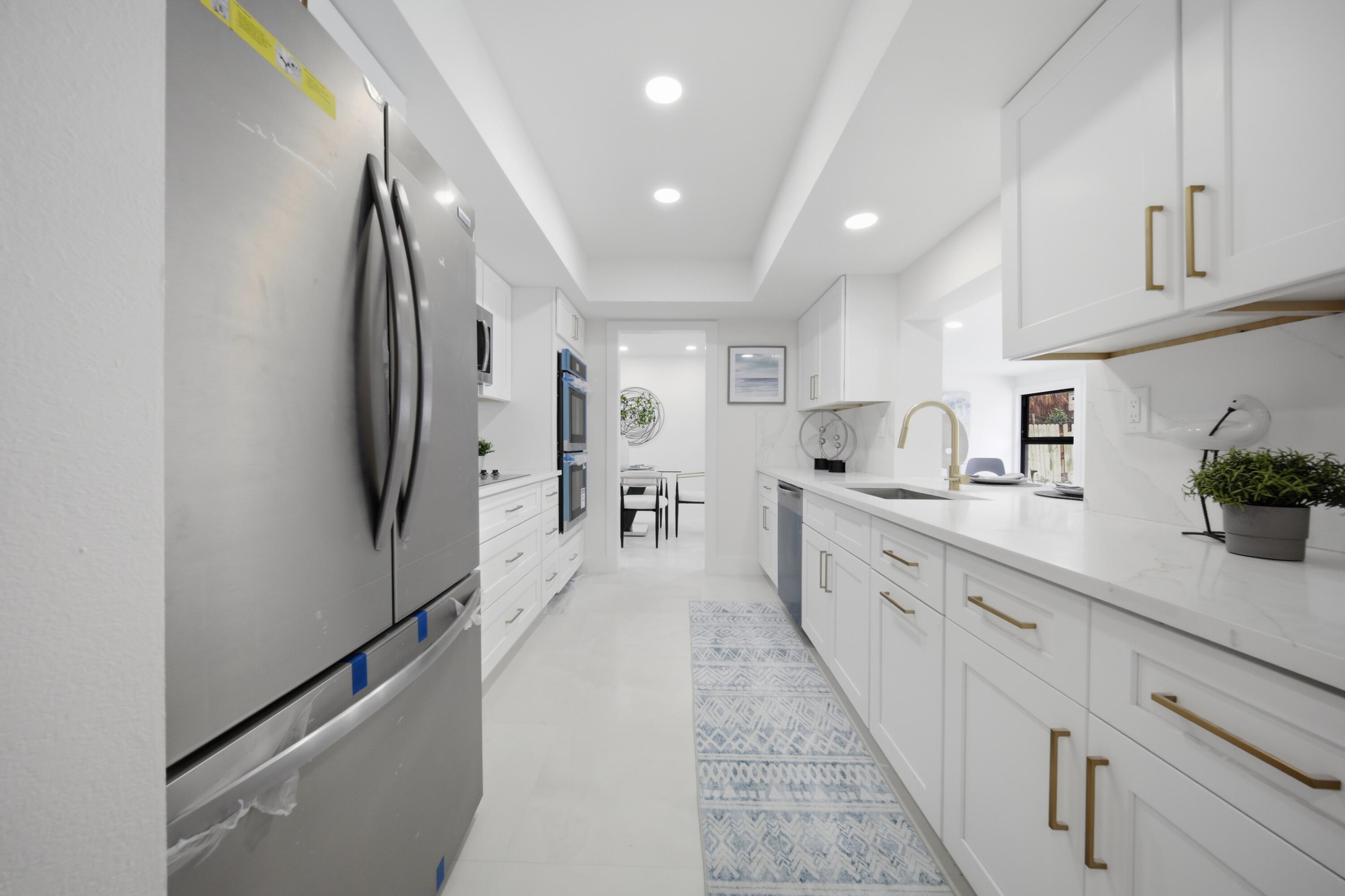 CORAL RIDGE ISLES - Residential