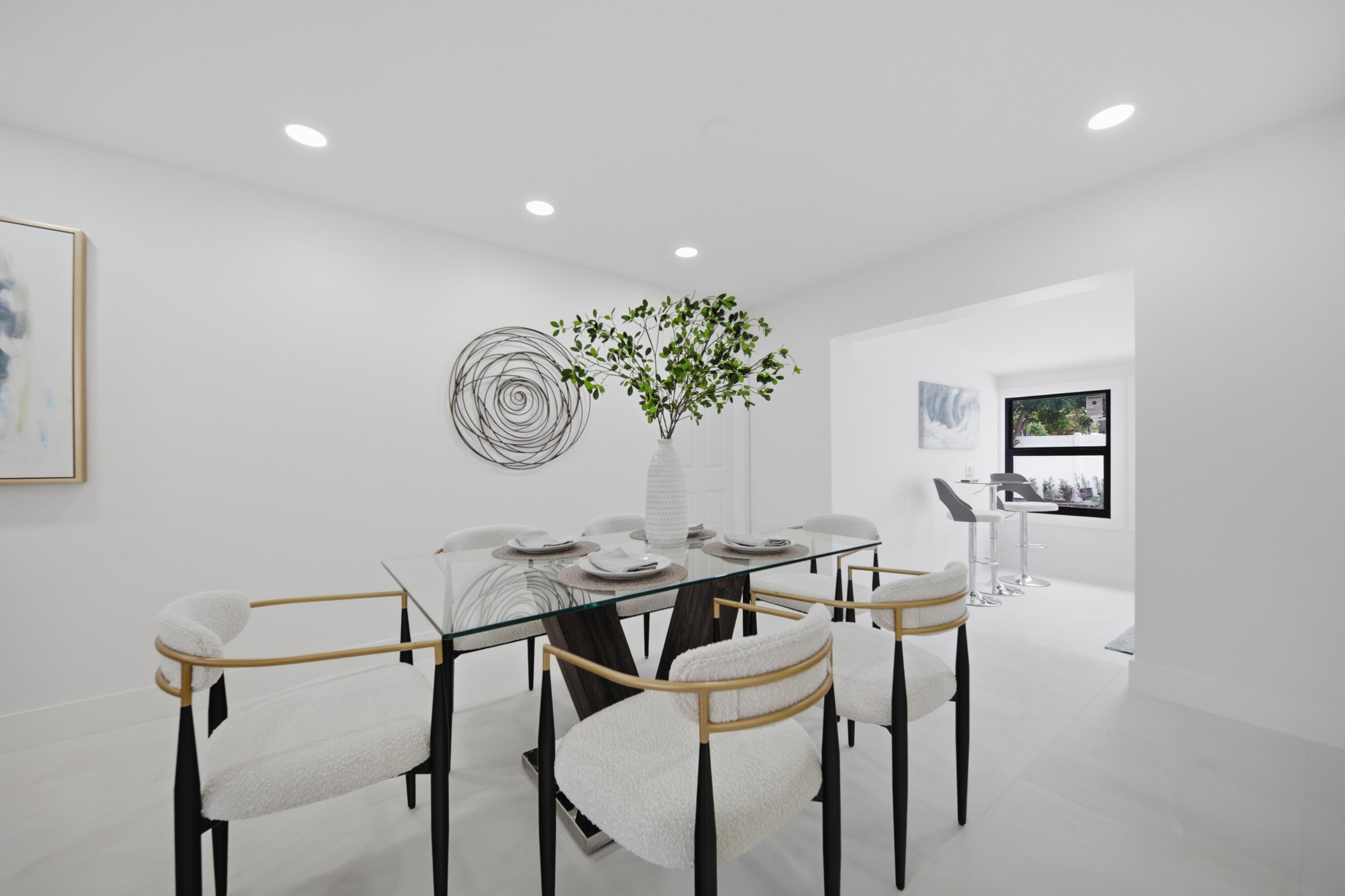 CORAL RIDGE ISLES - Residential