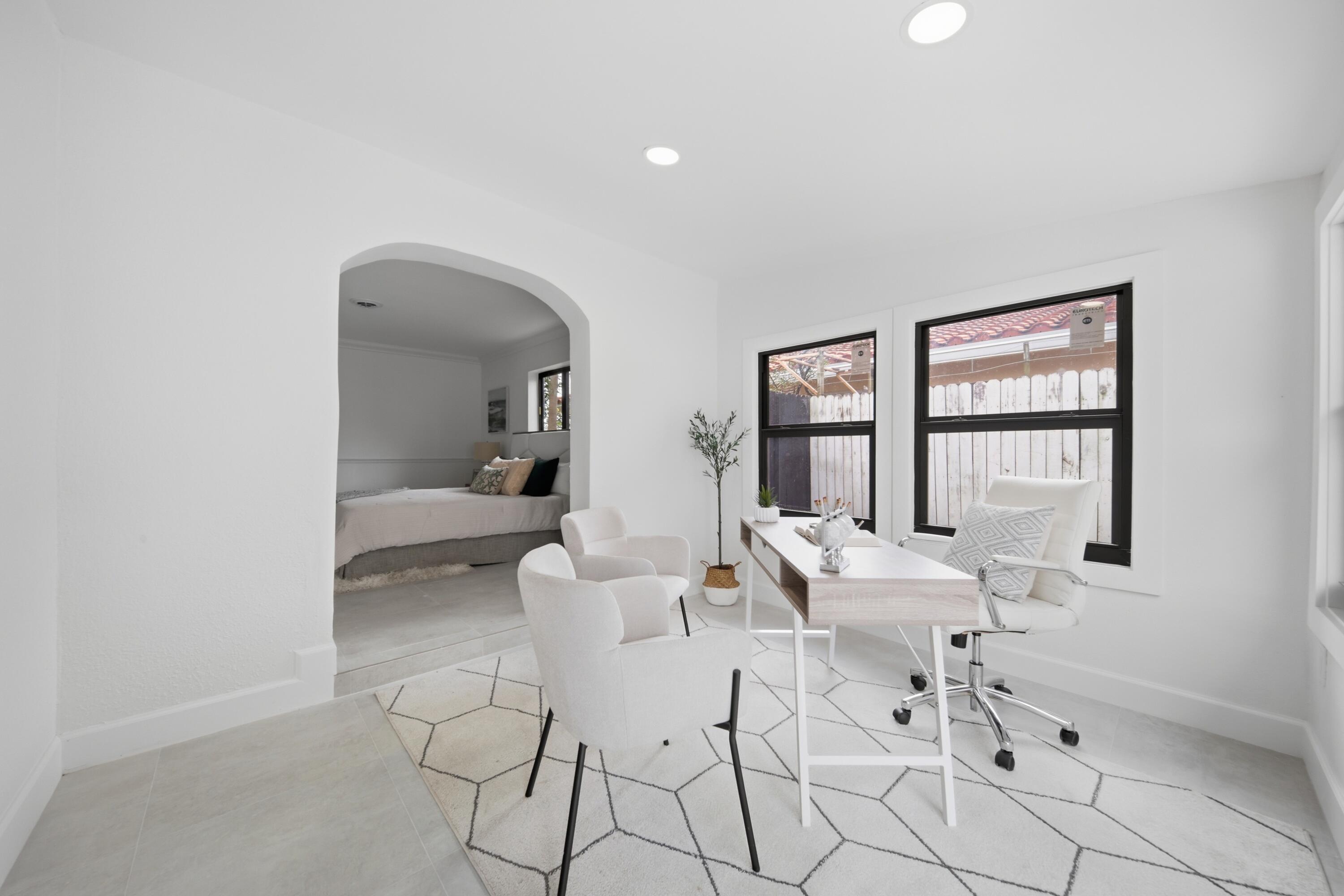 CORAL RIDGE ISLES - Residential