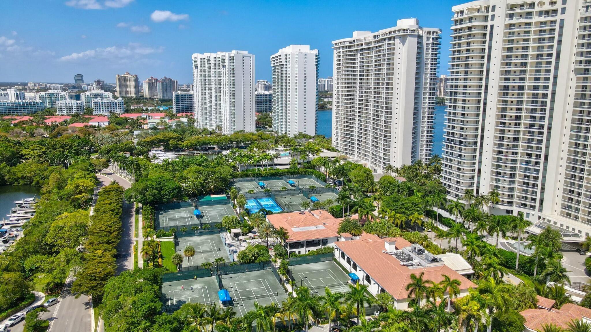 BELLINI AT WILLIAMS ISLAN - Residential