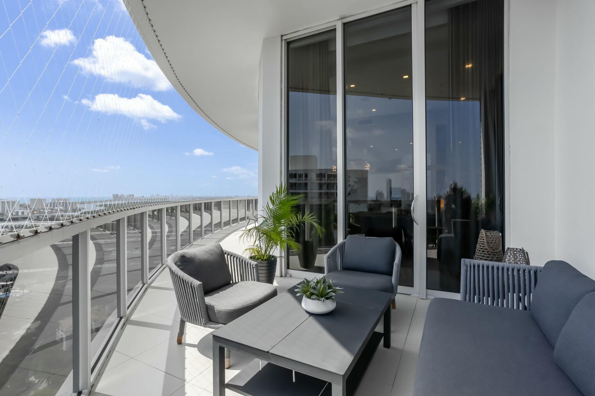 BELLINI AT WILLIAMS ISLAN - Residential