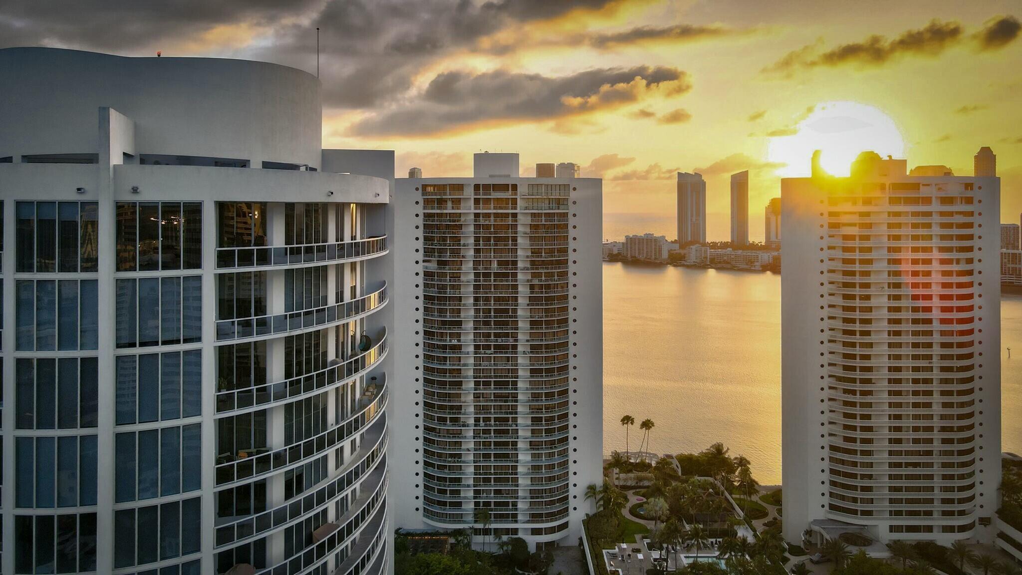 BELLINI AT WILLIAMS ISLAN - Residential