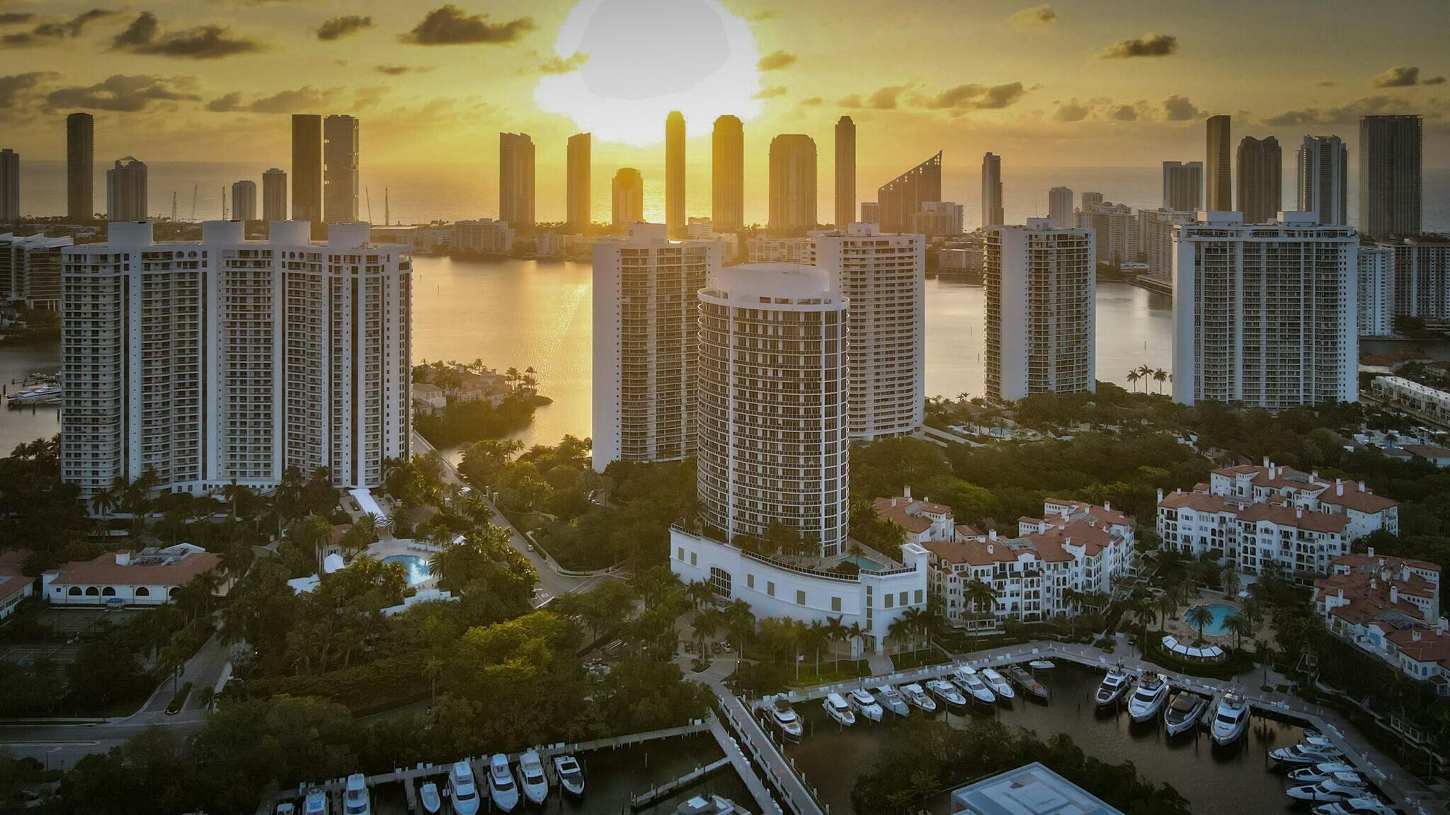 BELLINI AT WILLIAMS ISLAN - Residential