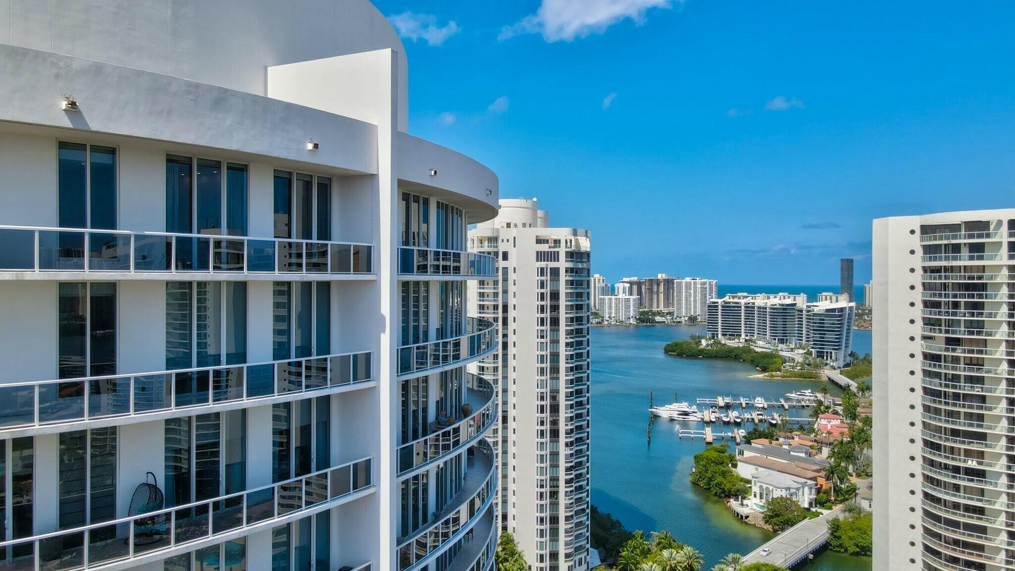 BELLINI AT WILLIAMS ISLAN - Residential