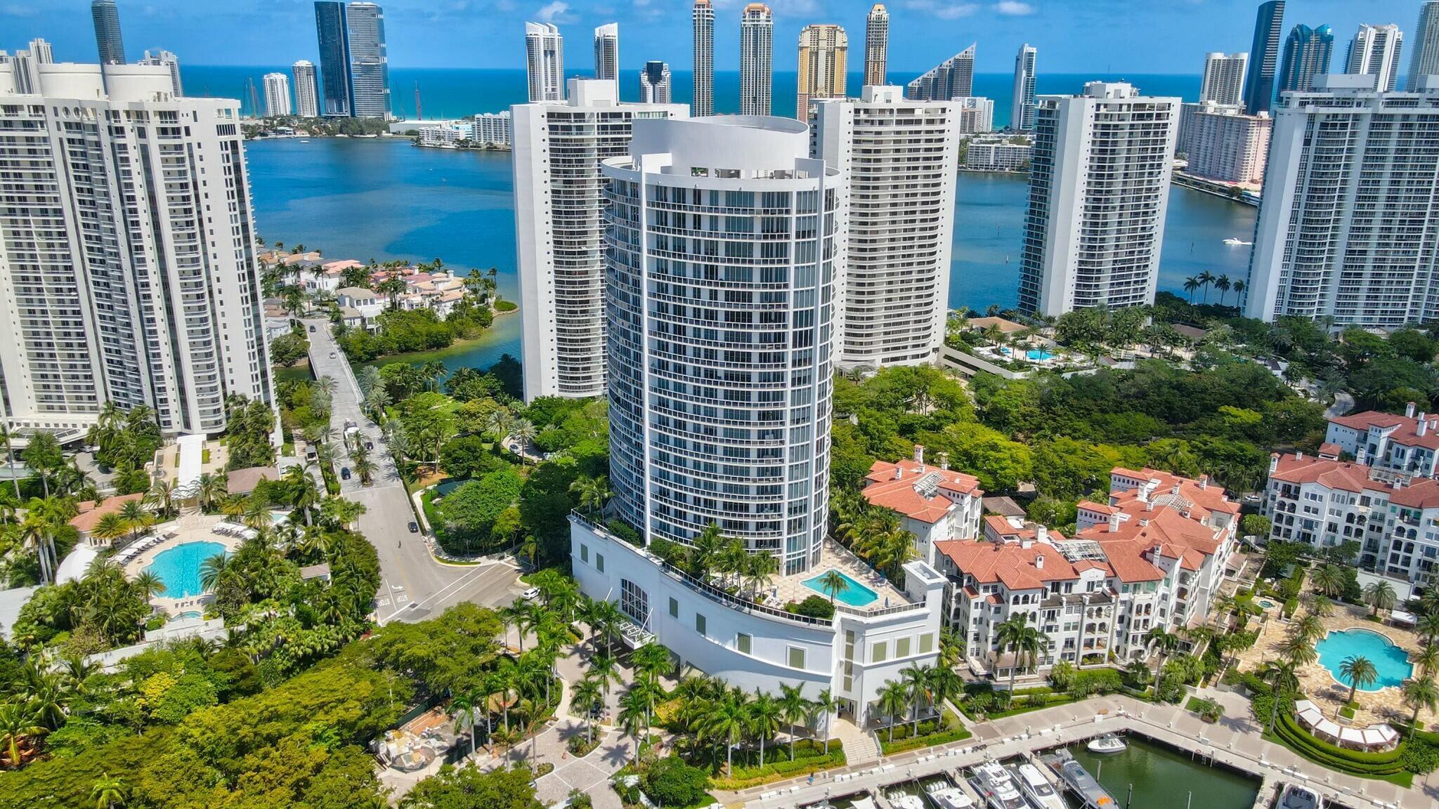 BELLINI AT WILLIAMS ISLAN - Residential