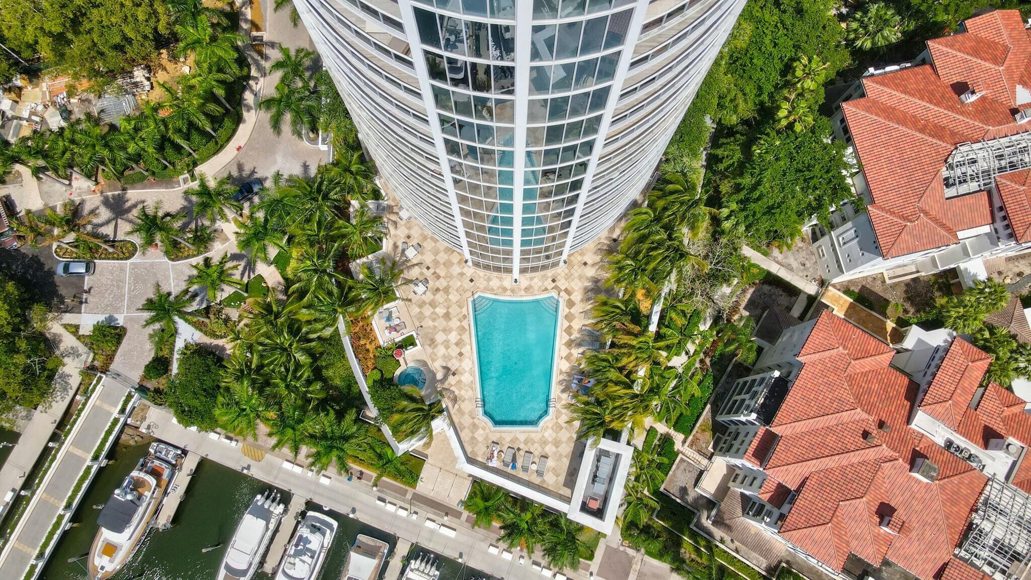 BELLINI AT WILLIAMS ISLAN - Residential