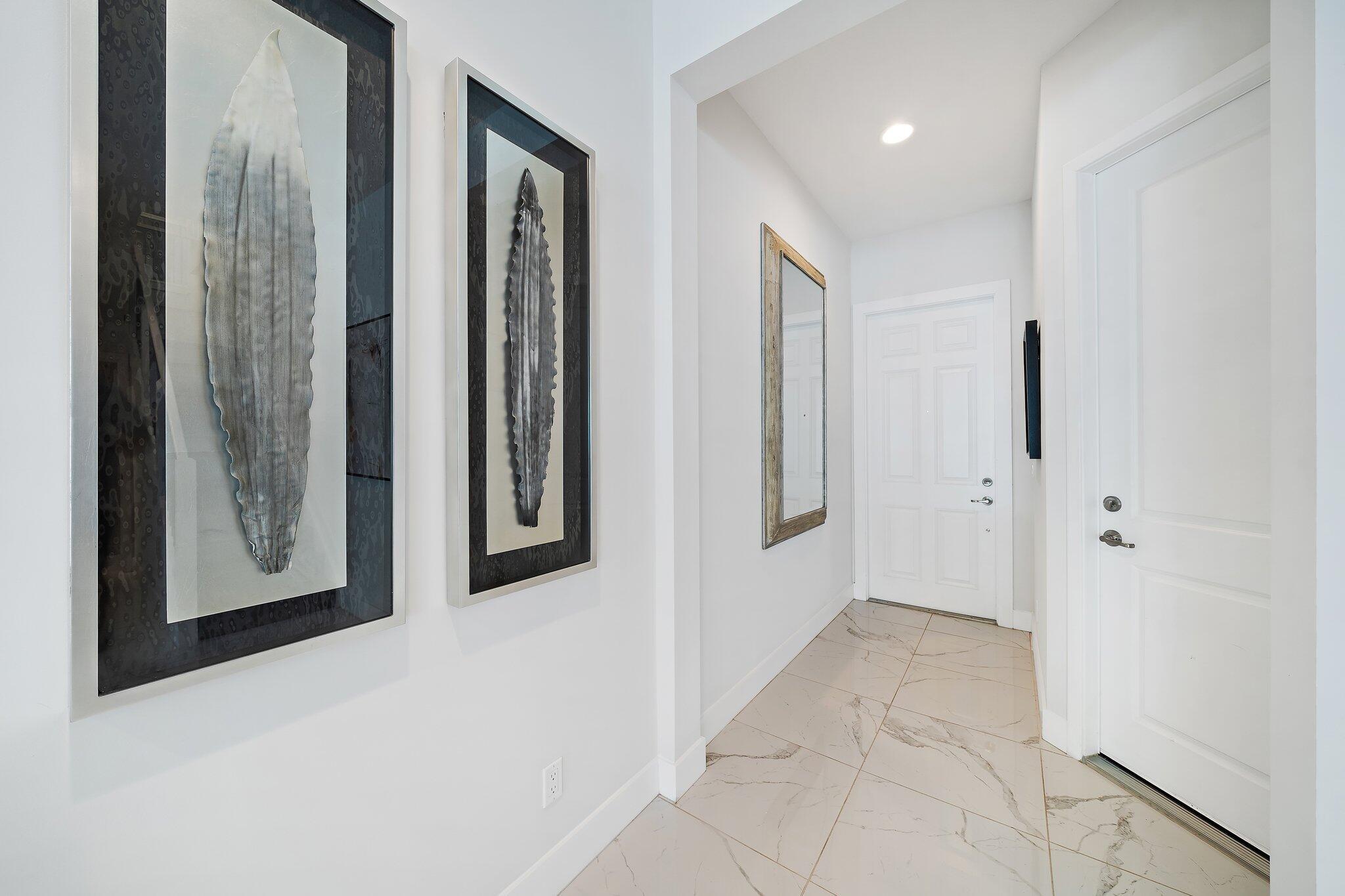 POINTE MIDTOWN - Residential