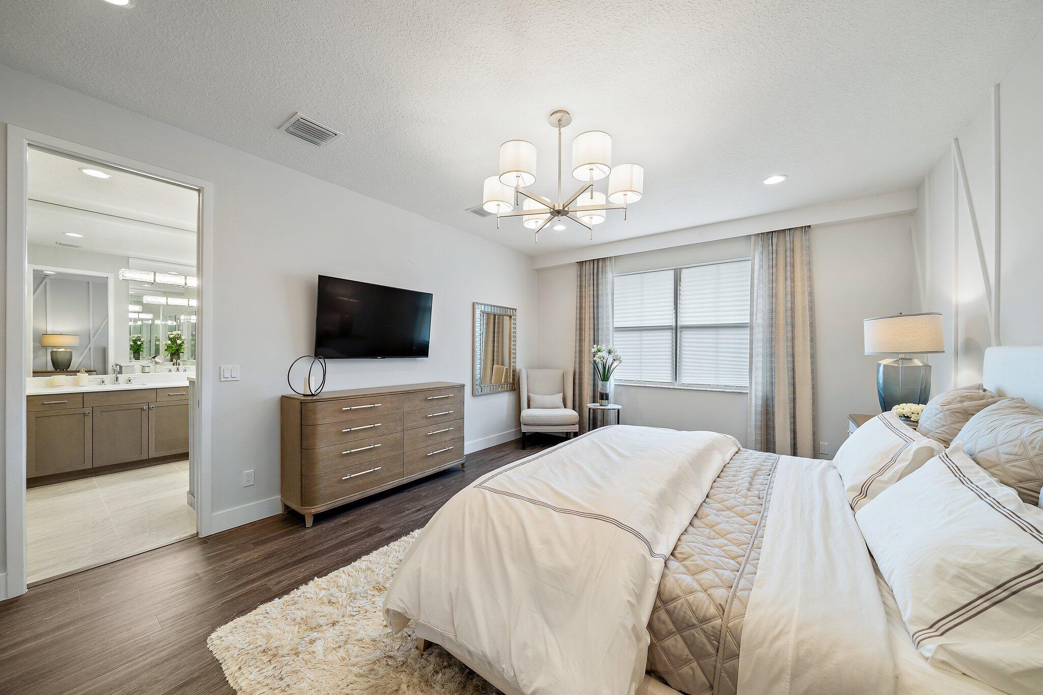 POINTE MIDTOWN - Residential