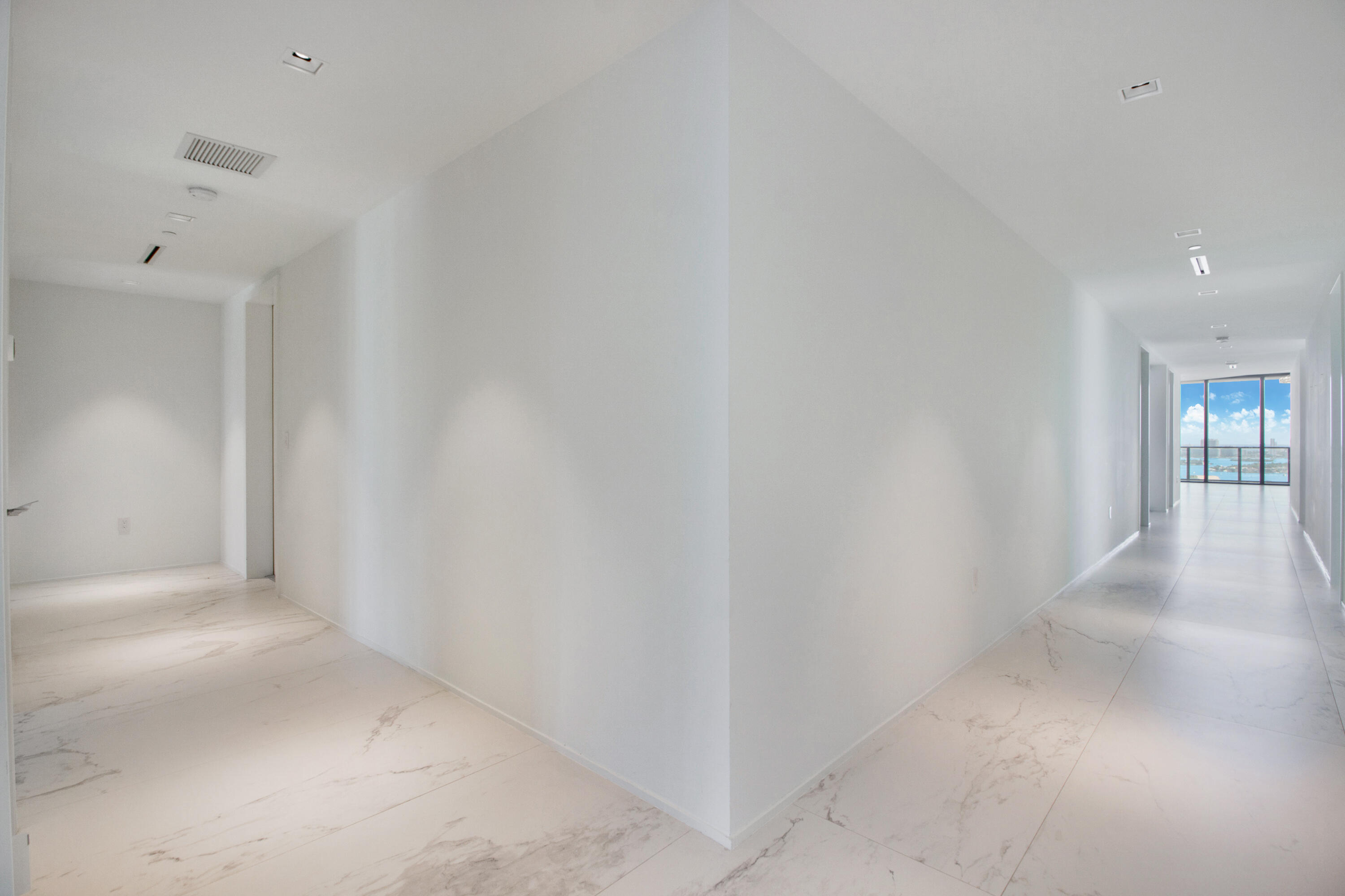 ONE THOUSAND MUSEUM CONDO - Residential