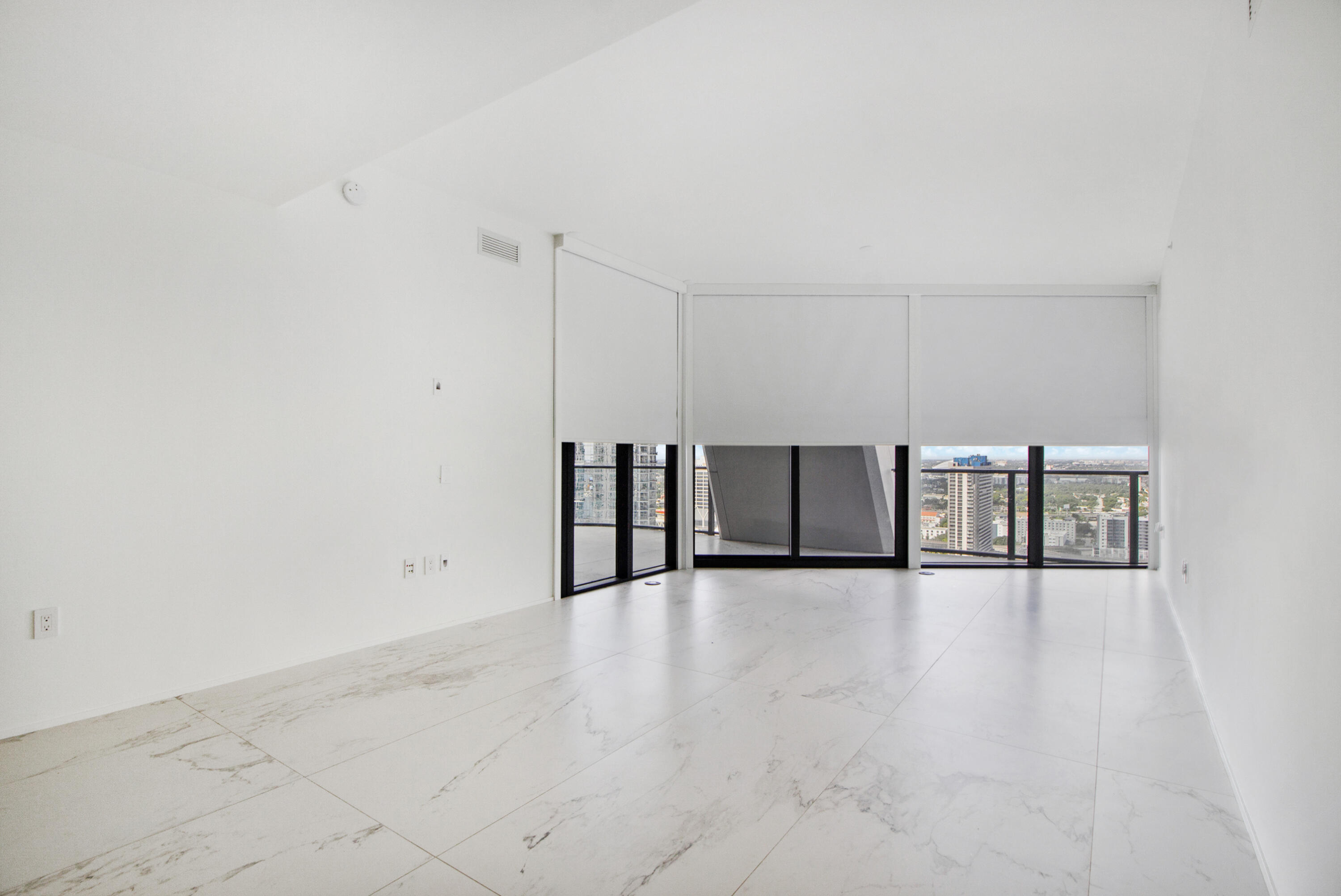 ONE THOUSAND MUSEUM CONDO - Residential