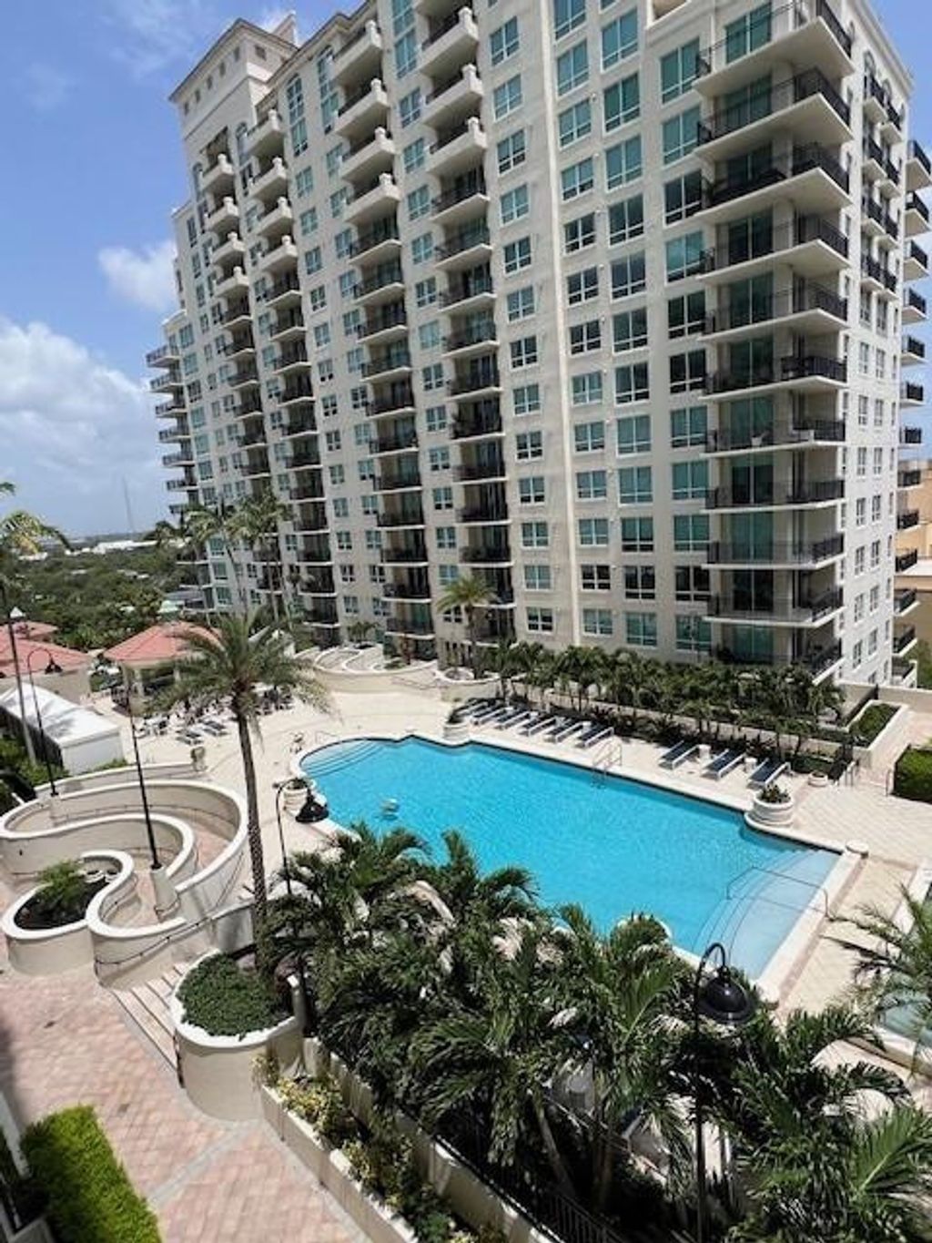 Photo of 600 W Las Olas Blvd #1106S, Fort Lauderdale, FL 33312 (MLS # F10516207)