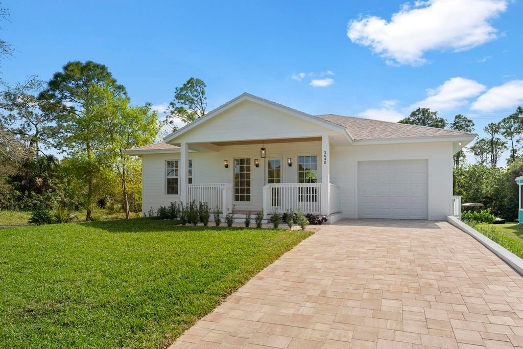 Photo of 3640 SE Lower Street, Stuart, FL 34997 (MLS # R10961930)