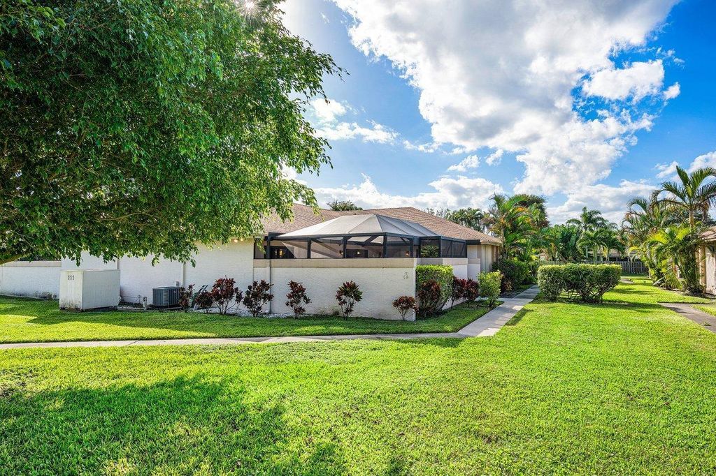Photo of 111 Bent Arrow Drive #D, Jupiter, FL 33458 (MLS # R11003361)