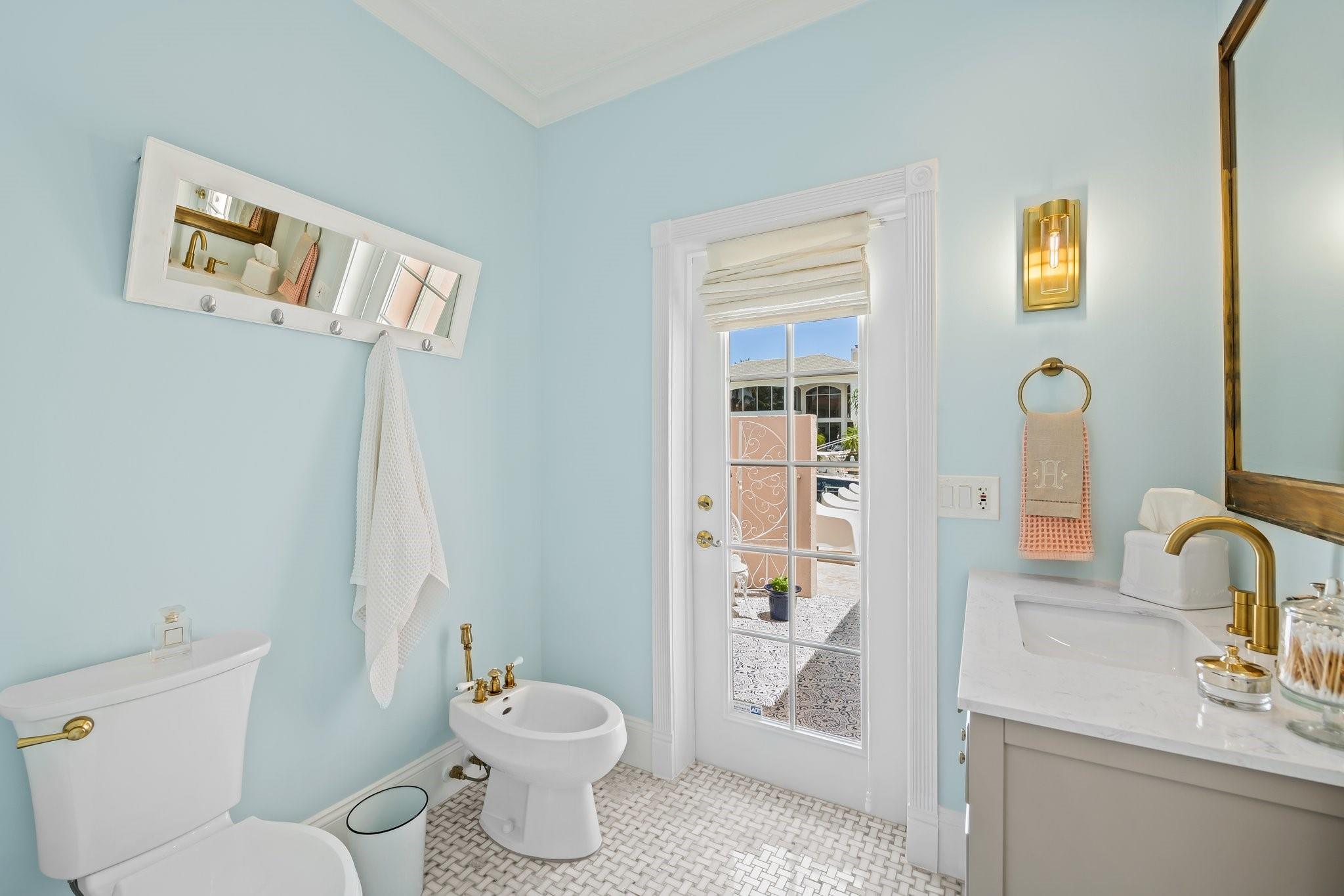 Hillsboro Isles 29-4 B - Residential