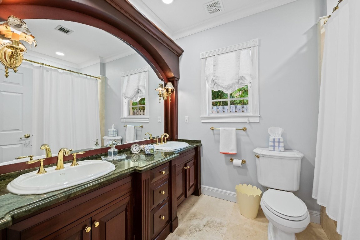 Hillsboro Isles 29-4 B - Residential