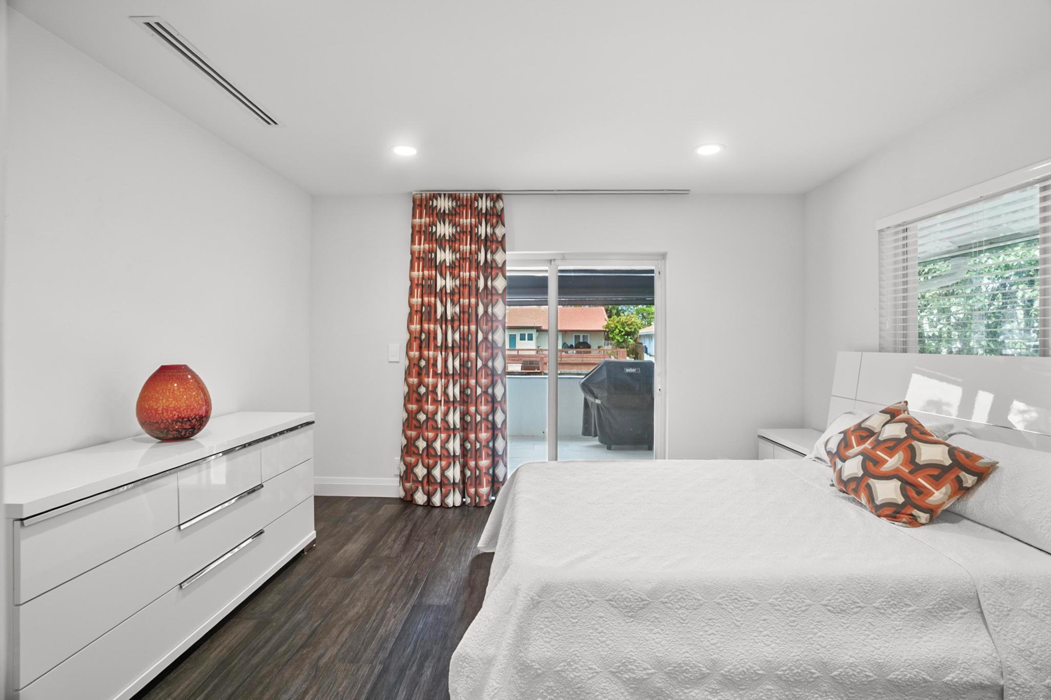 TROPIC ISLE 4TH SEC - Residential