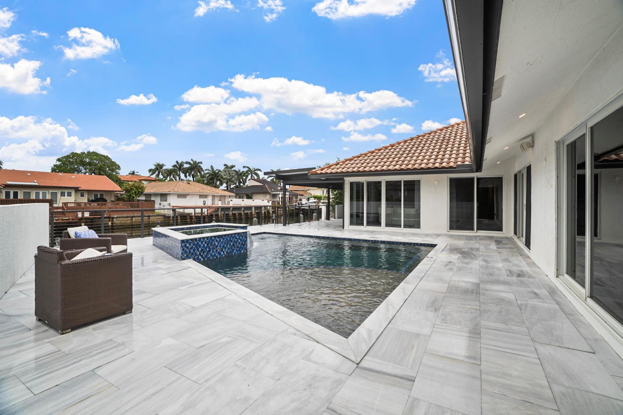 TROPIC ISLE 4TH SEC - Residential