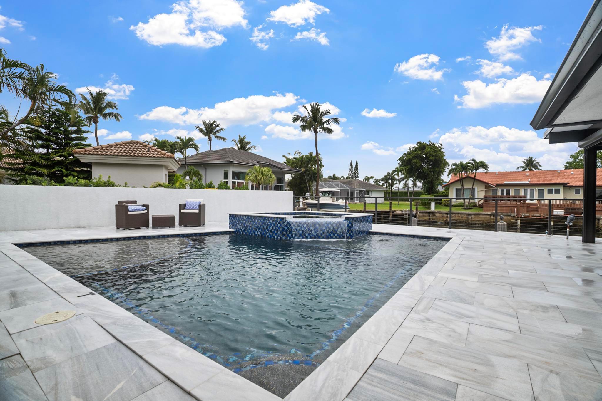 TROPIC ISLE 4TH SEC - Residential