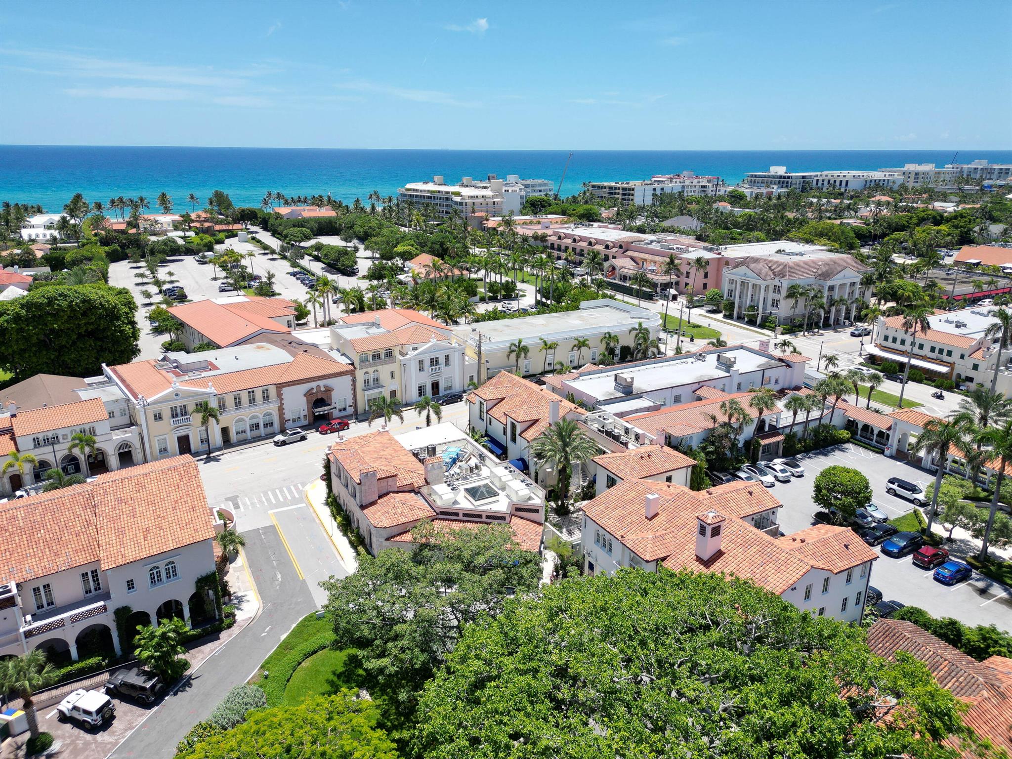 PHIPPS PLAZA - Residential