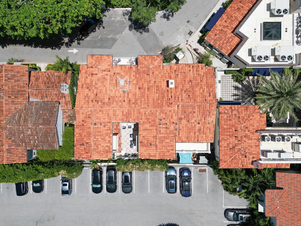 PHIPPS PLAZA - Residential