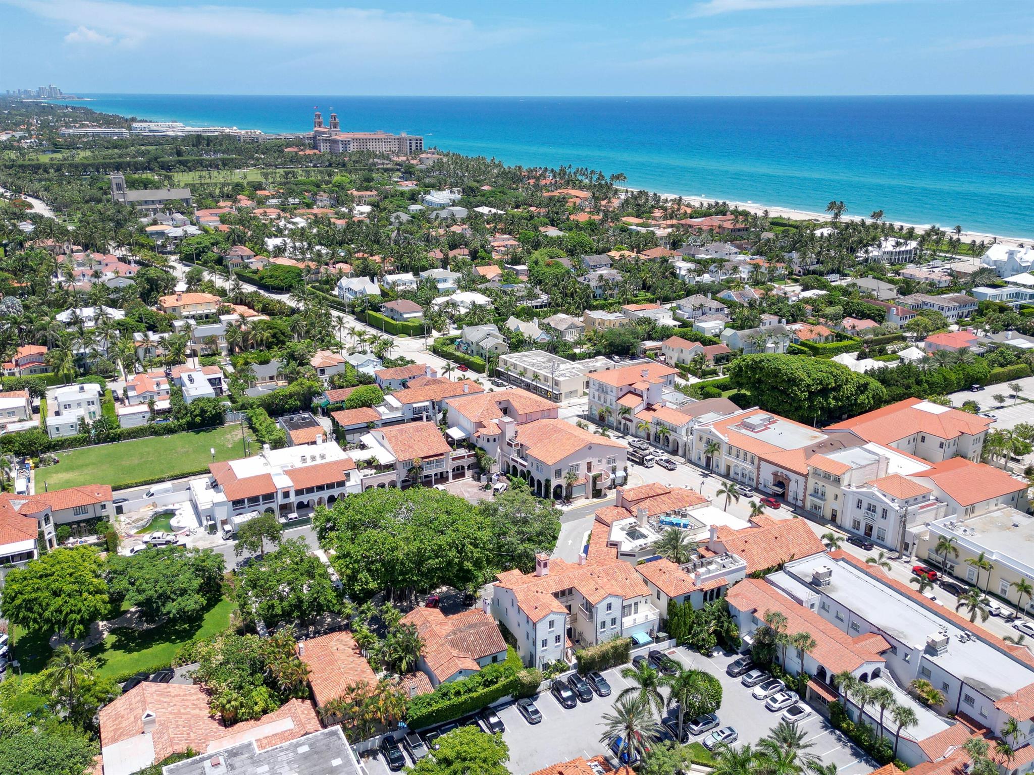 PHIPPS PLAZA - Residential