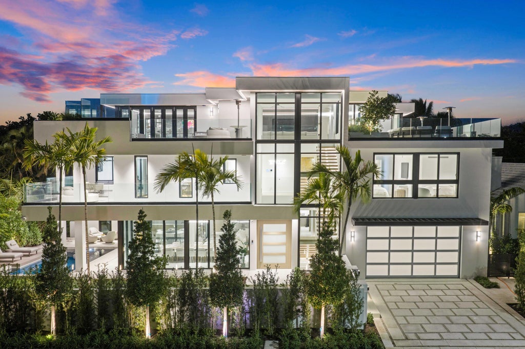Photo of 237 Elwa Place, West Palm Beach, FL 33405 (MLS # B26087627)