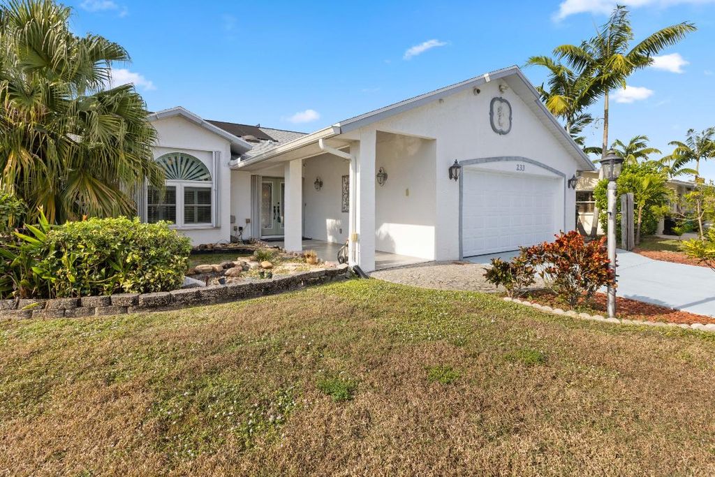 Photo of 233 NE Sagamore Terrace, Port Saint Lucie, FL 34983 (MLS # R11144107)