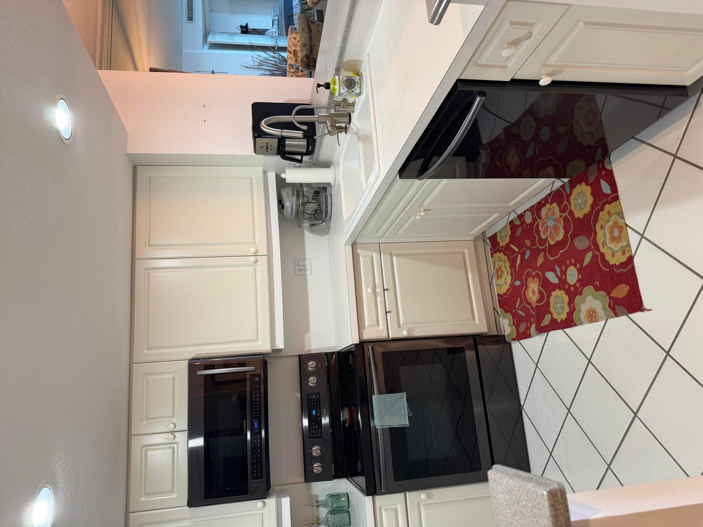 SEAWARD AT ATLANTIC VIEW CONDOMINIUM - Residential