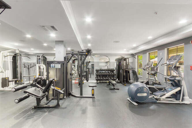 COURTYARDS IN CITYPLACE CONDO - Residential