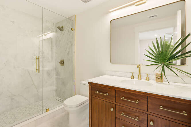 COURTYARDS IN CITYPLACE CONDO - Residential