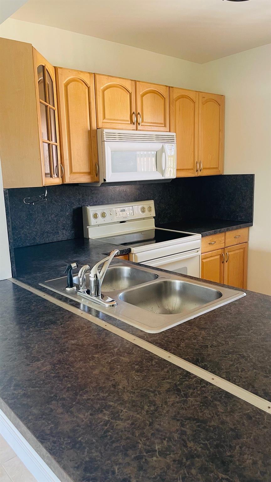 5111 W Oakland Park Blvd 306