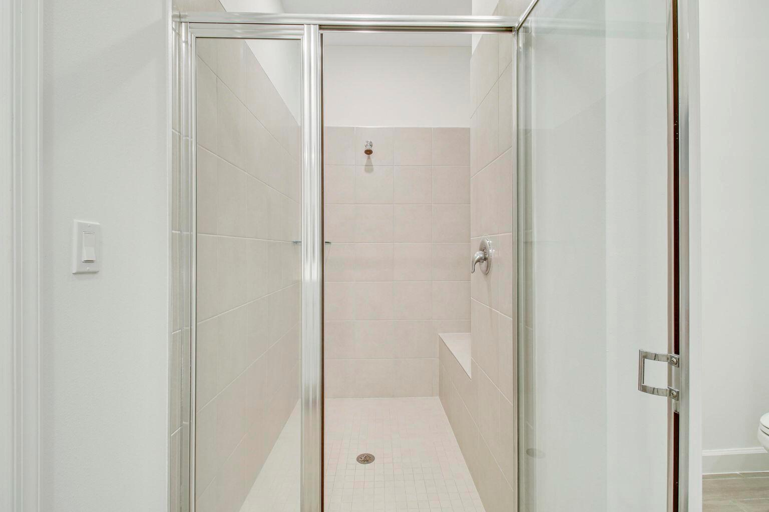 AVALON TRAILS AT VILLAGES - Residential Lease