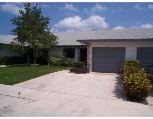 Photo of 147 MOCCASIN Trail S, Jupiter, FL 33458 (MLS # B26087200)