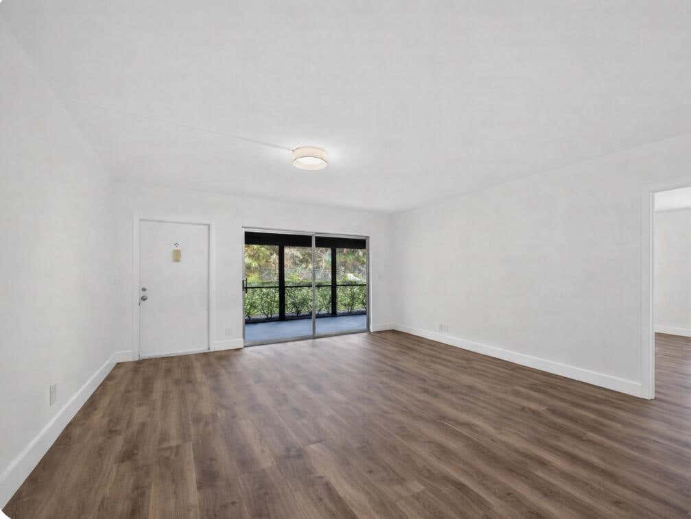 Photo of 6258 CHASEWOOD Drive #C, Jupiter, FL 33458 (MLS # B26056220)