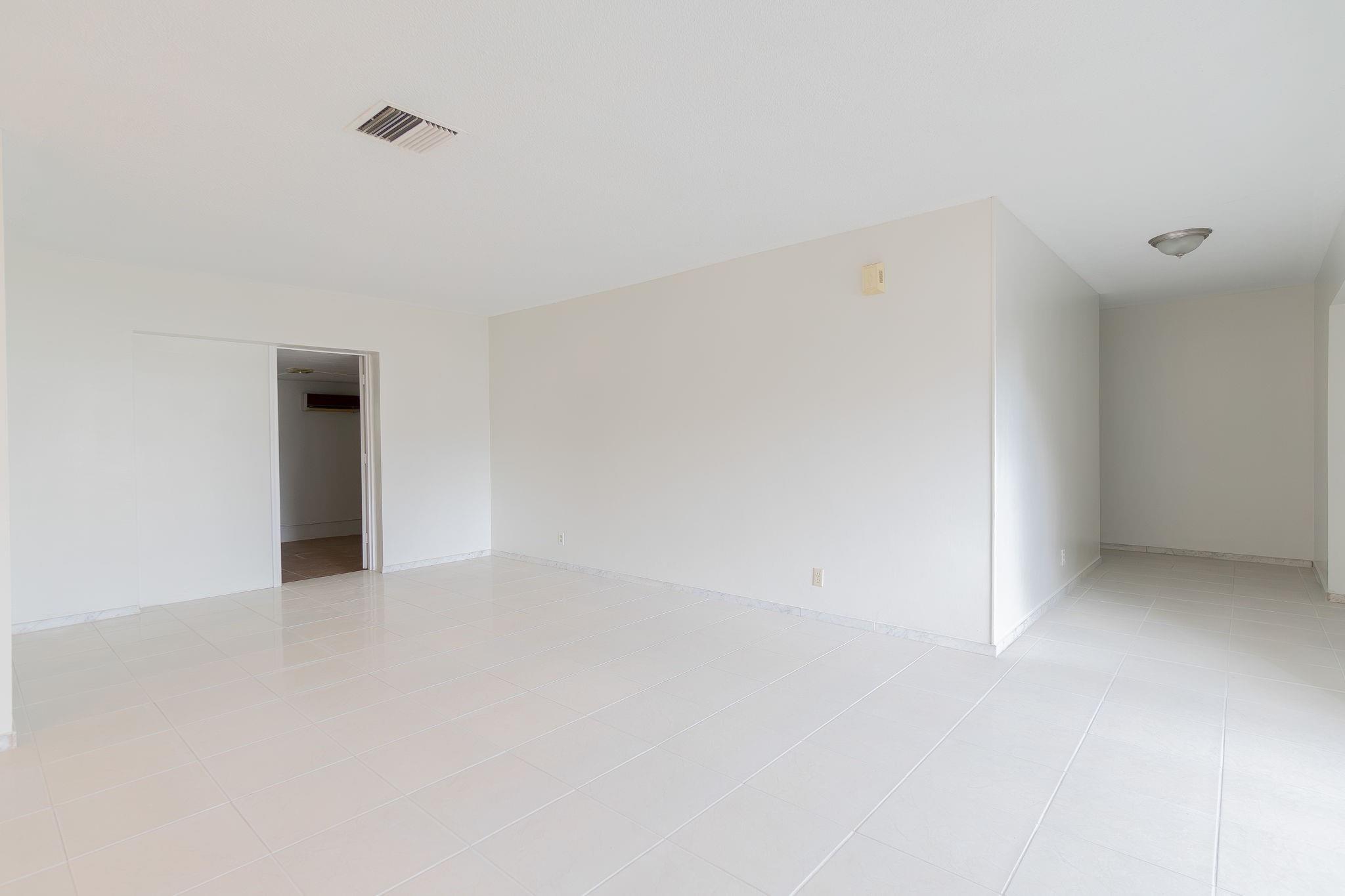 3690 NW 26th St