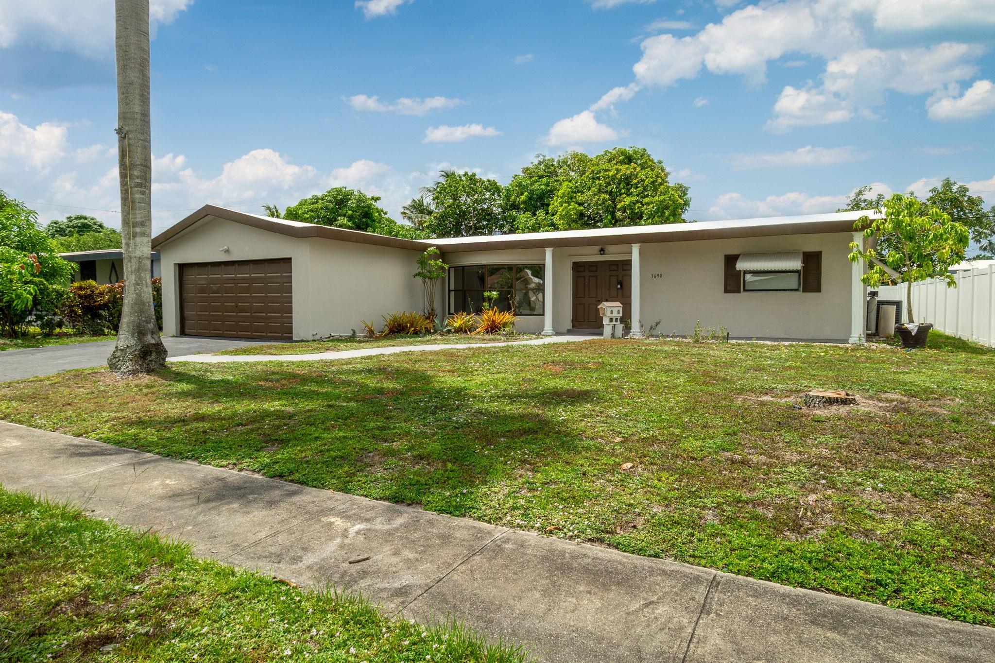 3690 NW 26th St