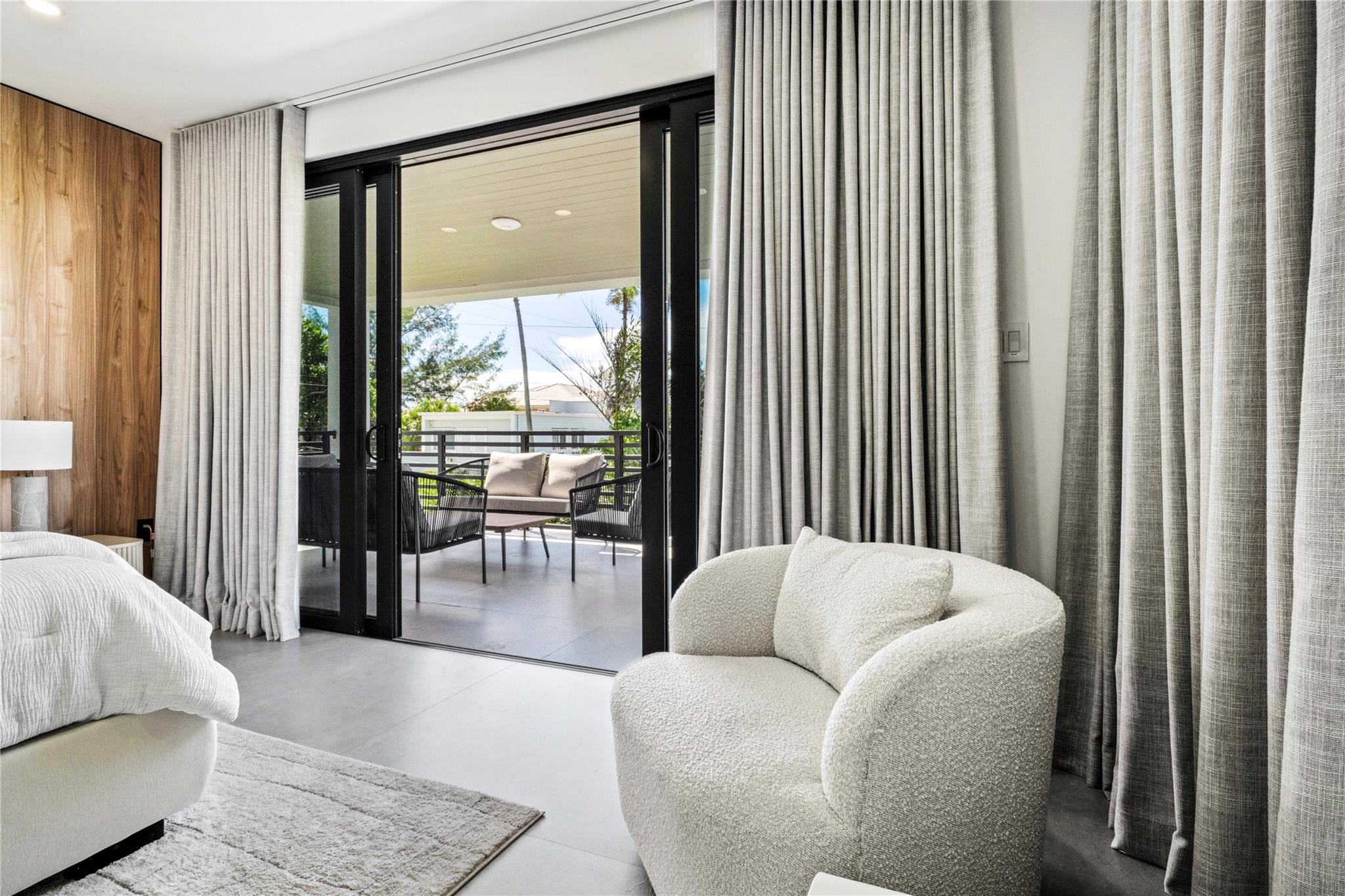 Las Olas By The Sea Ext 7 - Residential Lease