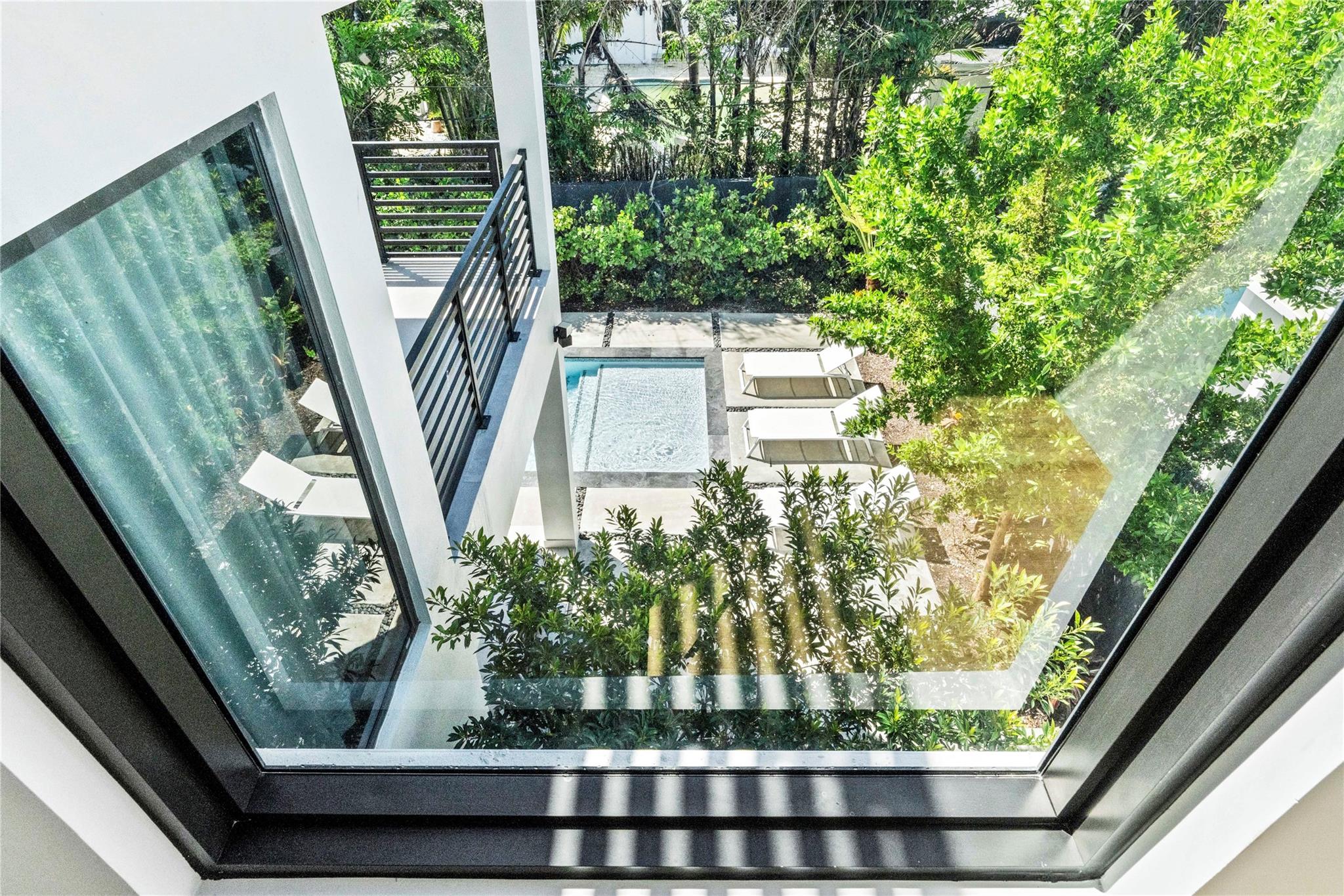 Las Olas By The Sea Ext 7 - Residential Lease