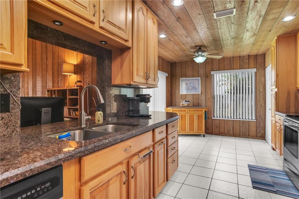 Plantation Harbor 81-24 B - Residential