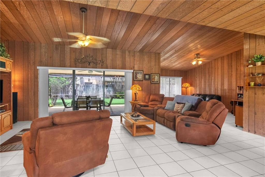 Plantation Harbor 81-24 B - Residential