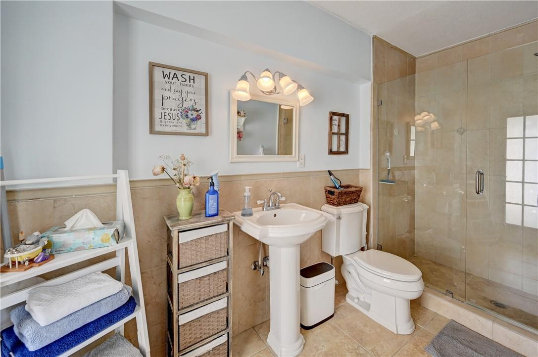 Pasadena Lakes West 69-37 - Residential