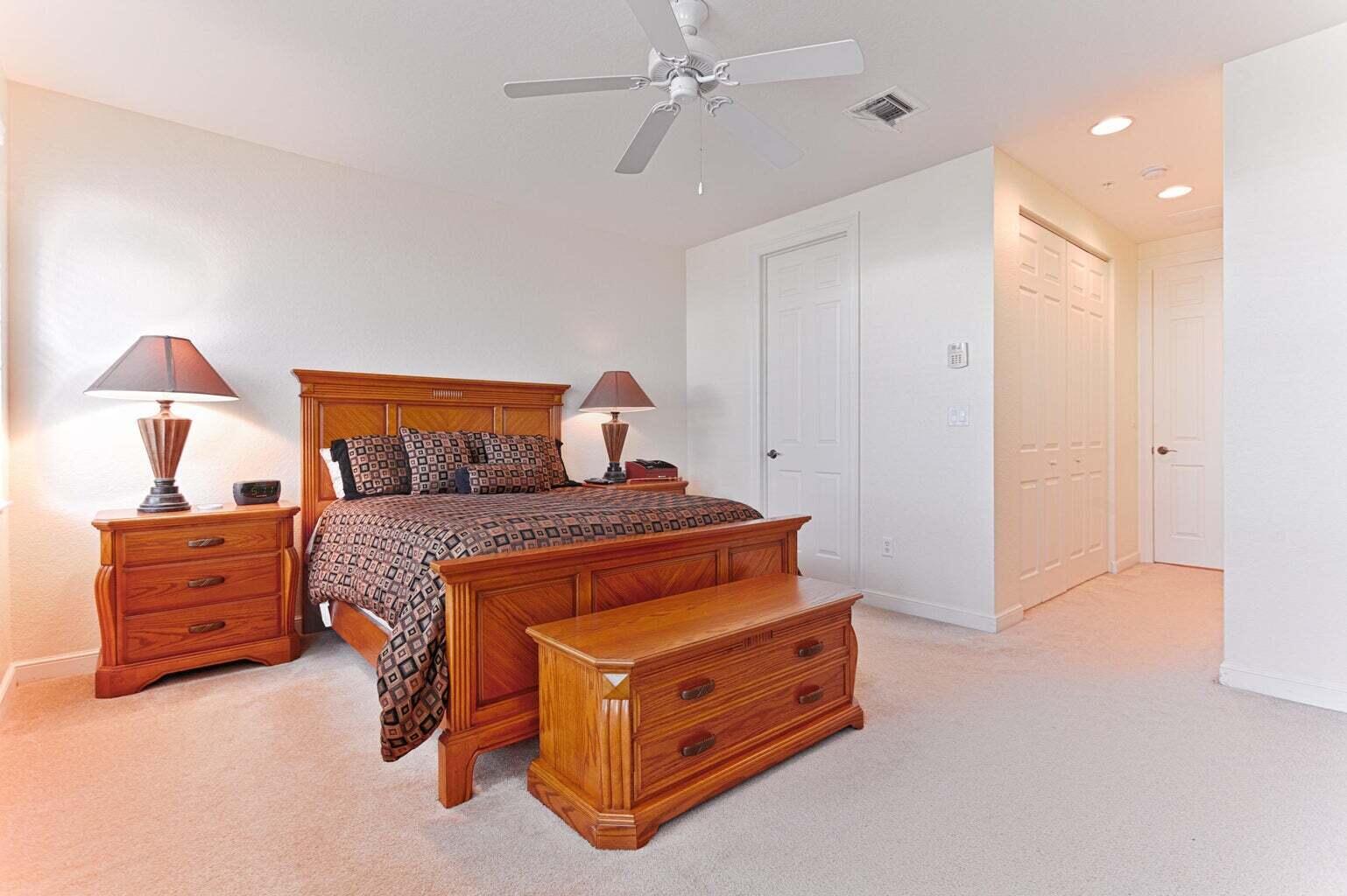 CITYSIDE CONDO - Residential Lease