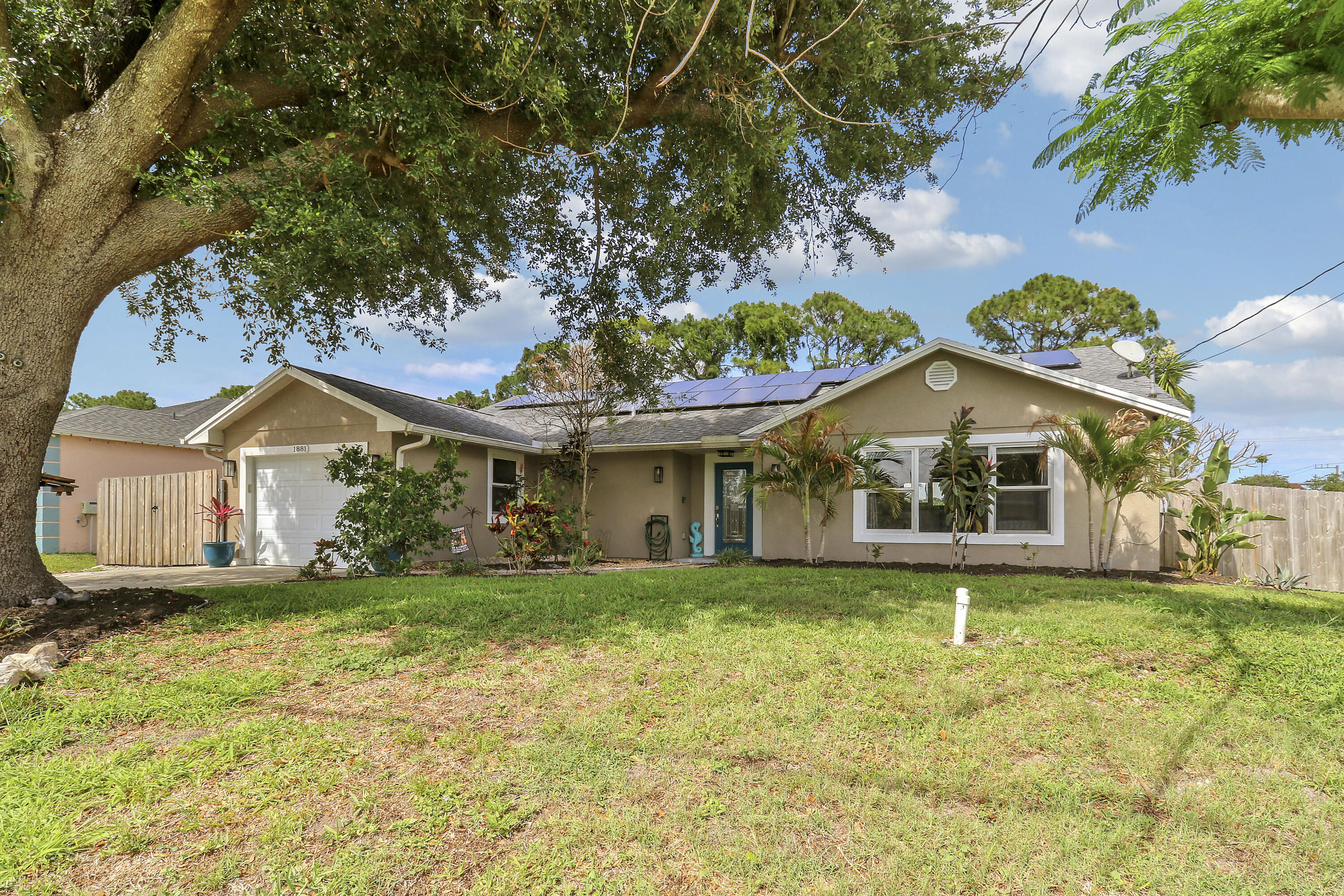 PORT ST LUCIE SECTION 13 - Residential