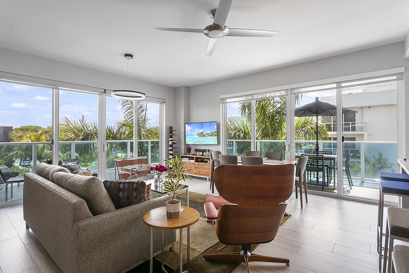 ONE LUXURY CONDO - Residential