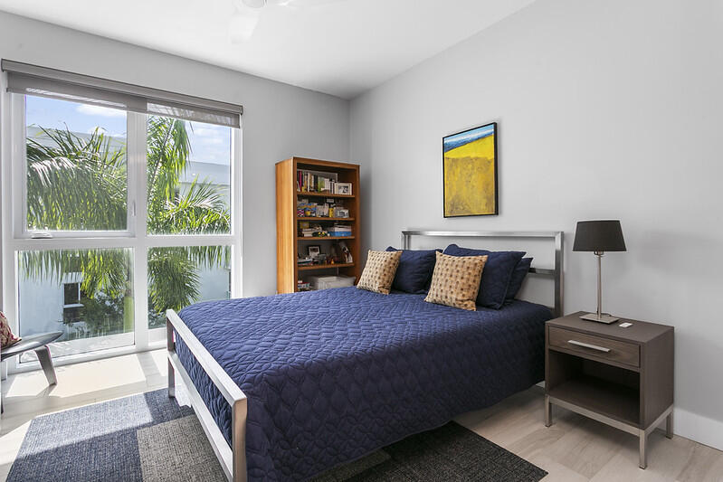 ONE LUXURY CONDO - Residential