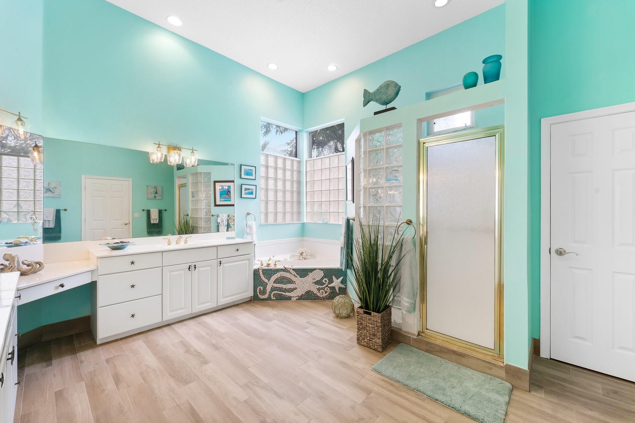 Utopia 3-29 B - Residential