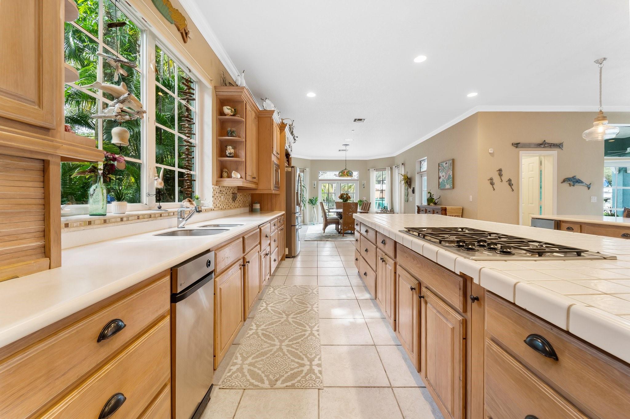 Utopia 3-29 B - Residential