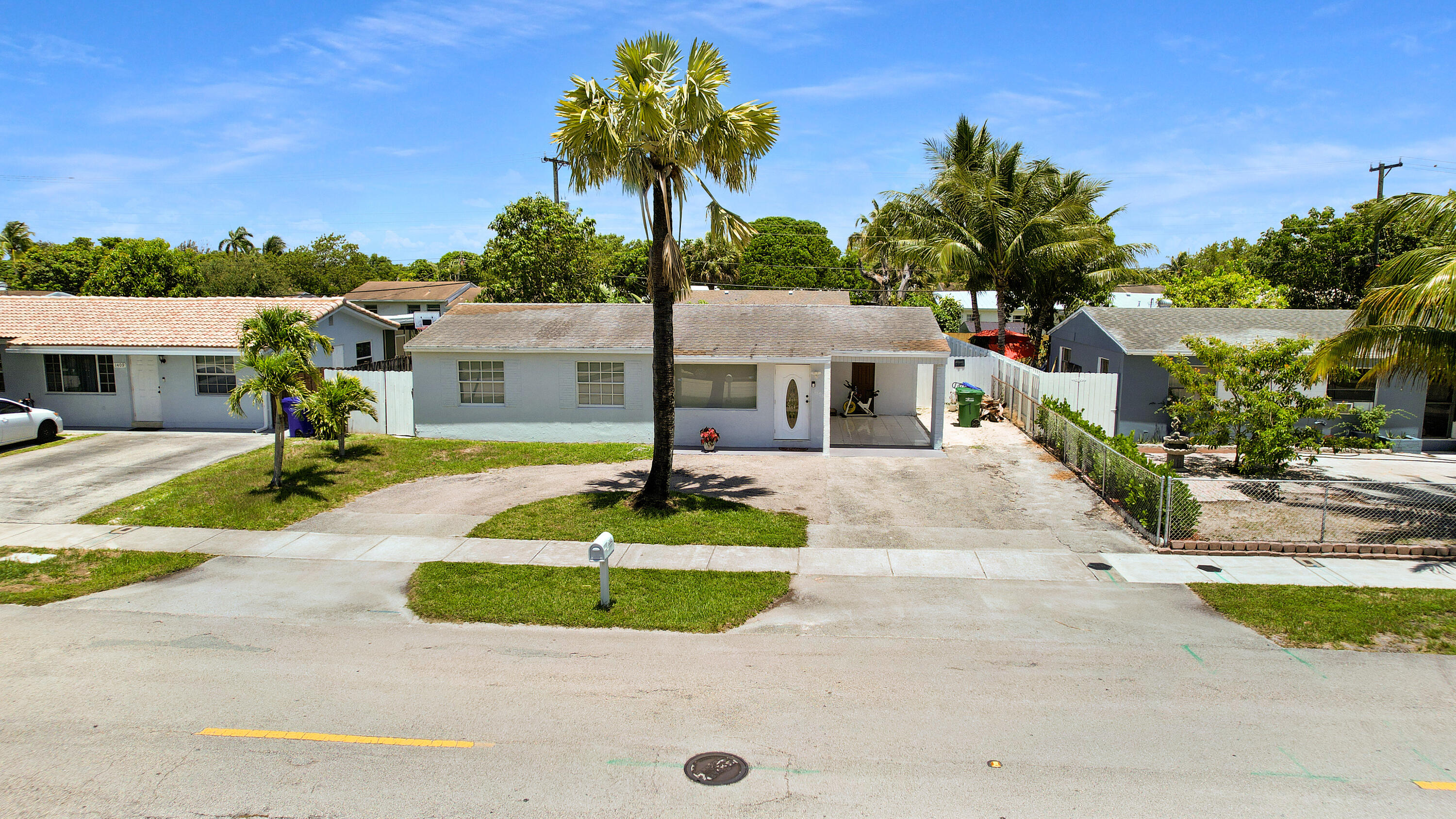 1395 SW 46 Th Avenue