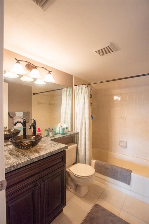 PINE RIDGE AT DELRAY BEACH CONDO - Residential