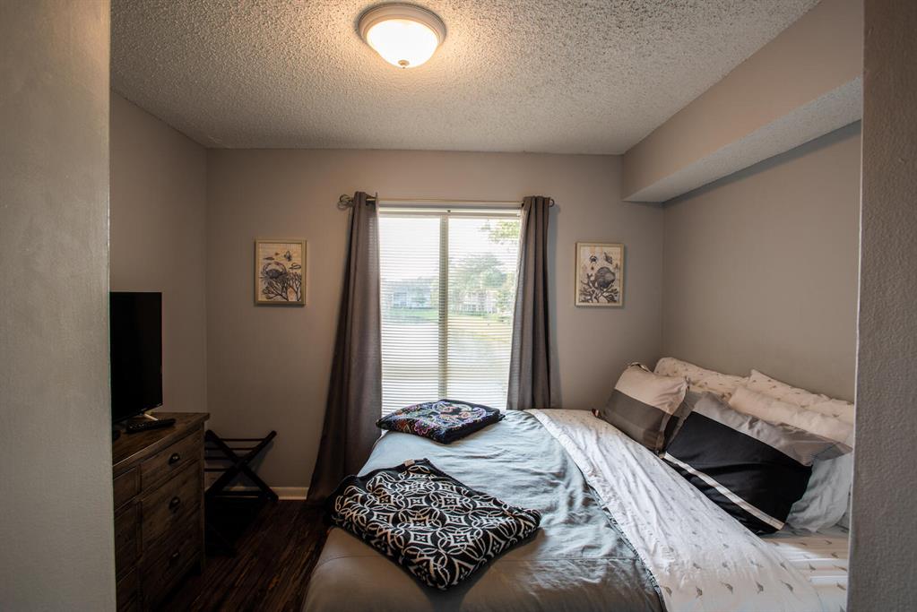 PINE RIDGE AT DELRAY BEACH CONDO - Residential